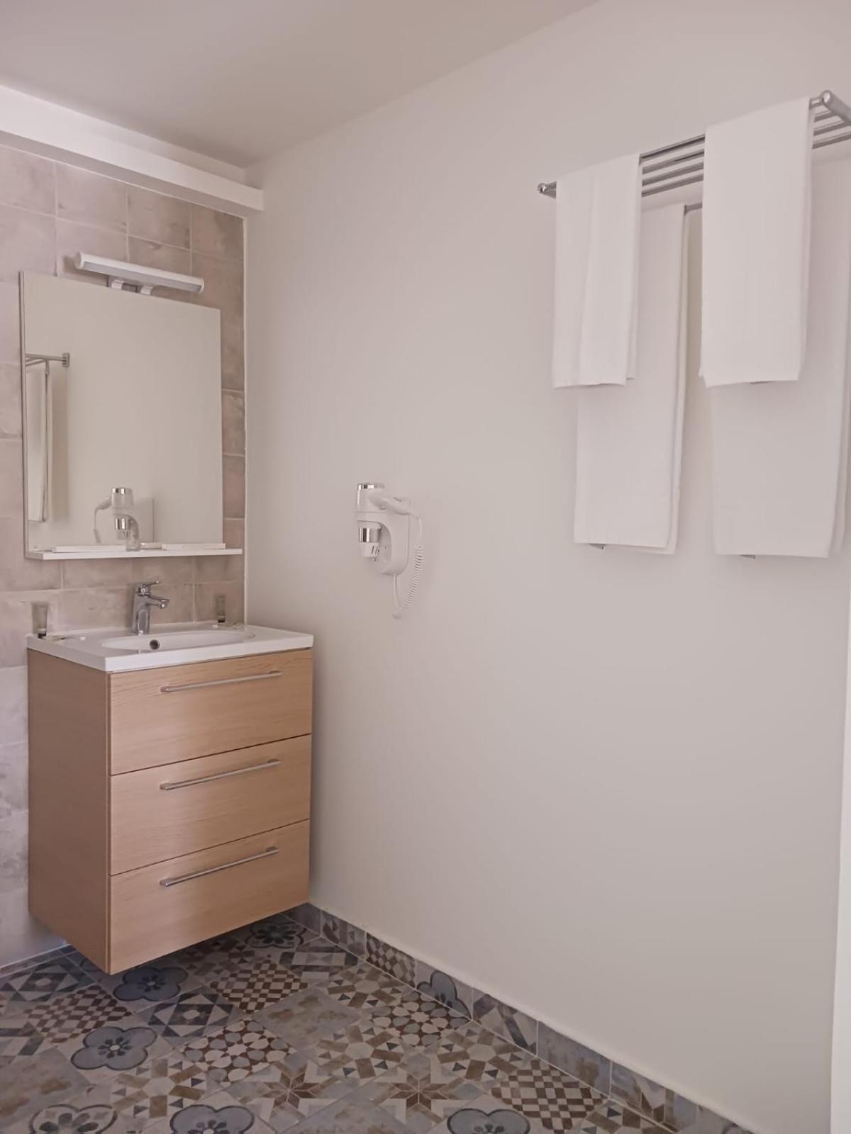 Cotinga Hotel Villars-les-Dombes Ngoại thất bức ảnh